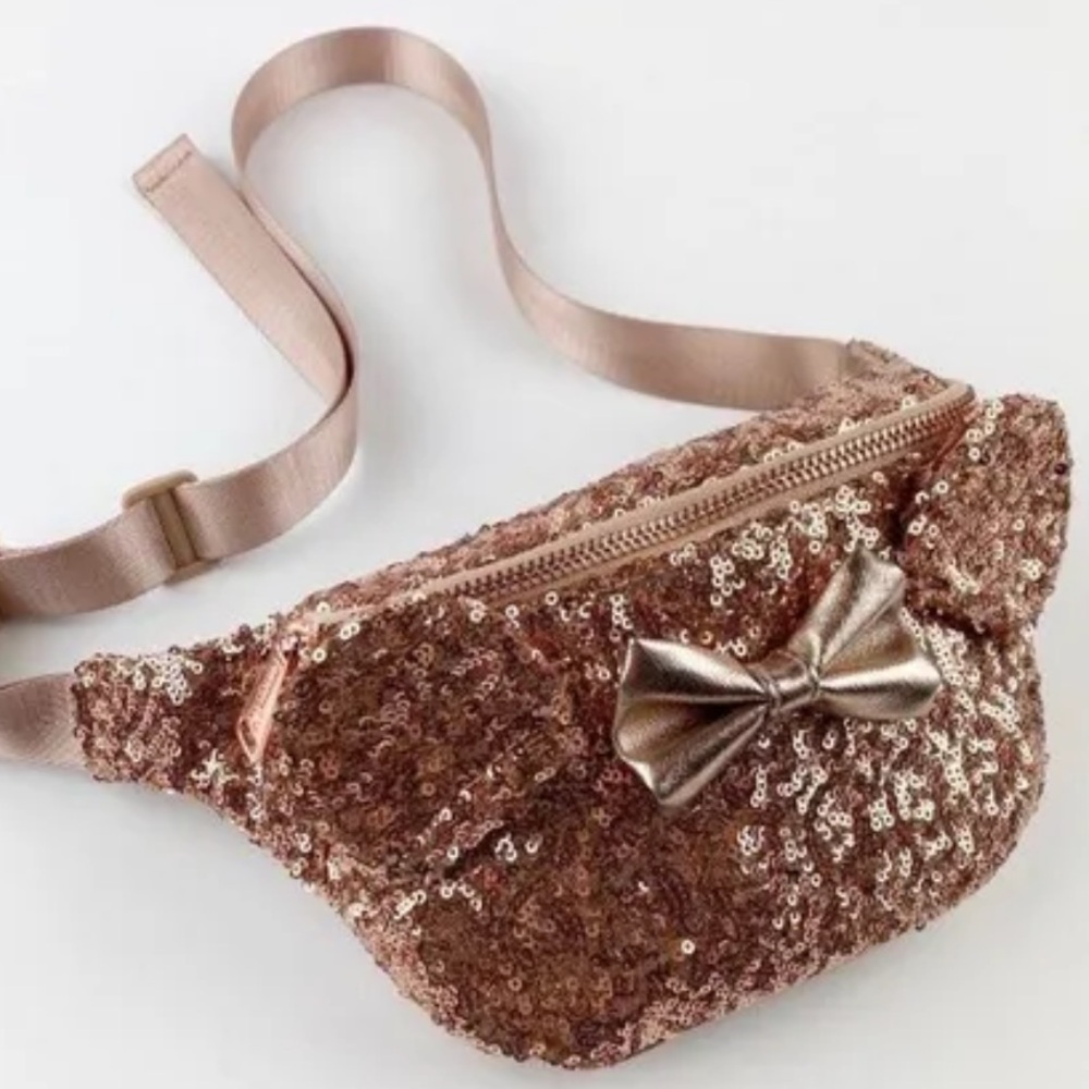 LoungeFly Rose Gold Minnie Fanny Pack - Disney Parks Exclusive, NWT
